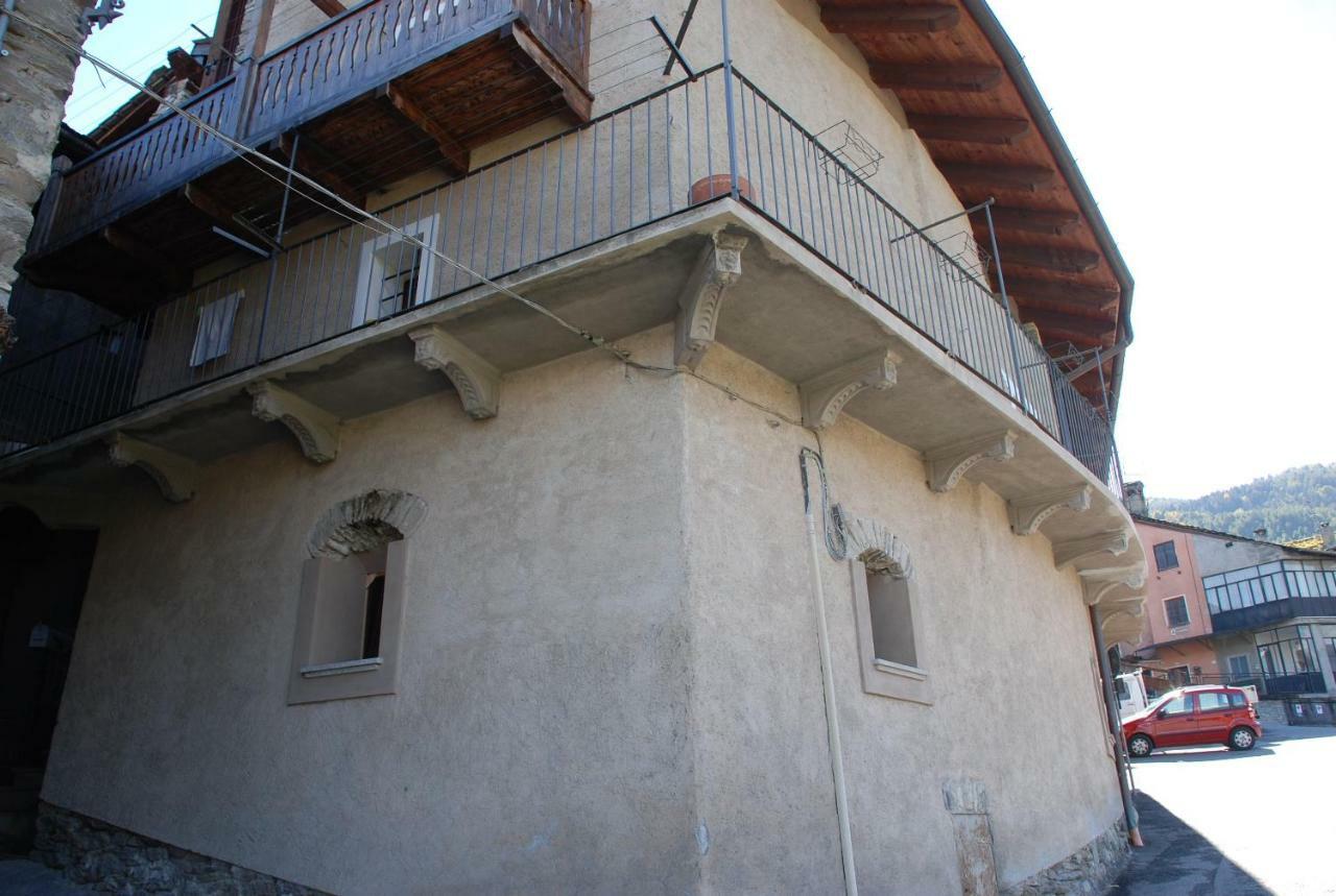 Maison Grivon Appartamento Becca Di Nona Aosta Buitenkant foto